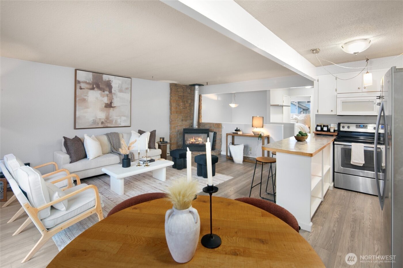 942 N 82nd Street , Seattle, WA 98103