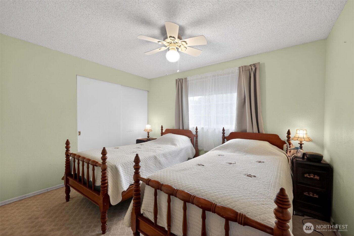 271 Hawkins Road , Winlock, WA 98596