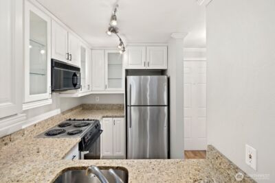 2244 13th Avenue W #407, Seattle, WA 98119 - Photo 12