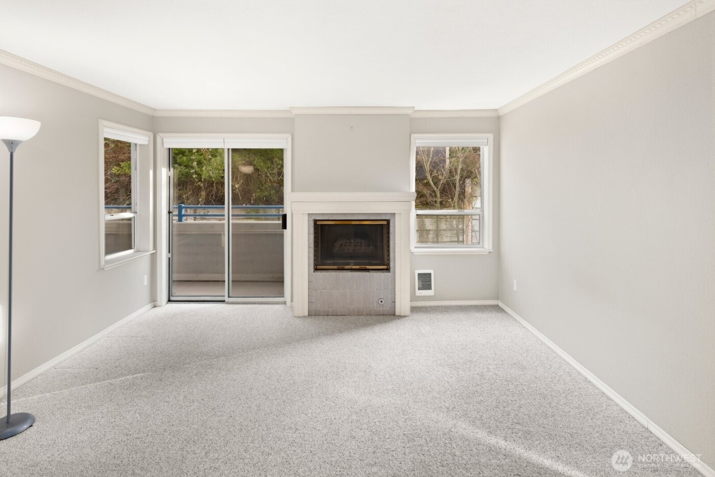 2244 13th Avenue W #407, Seattle, WA 98119