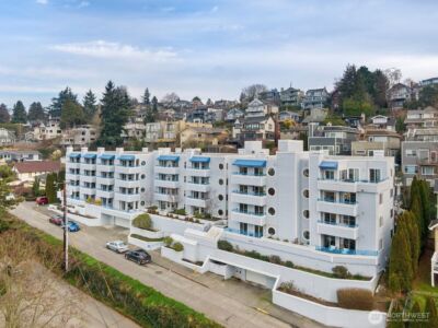 2244 13th Avenue W #407, Seattle, WA 98119 - Photo 2