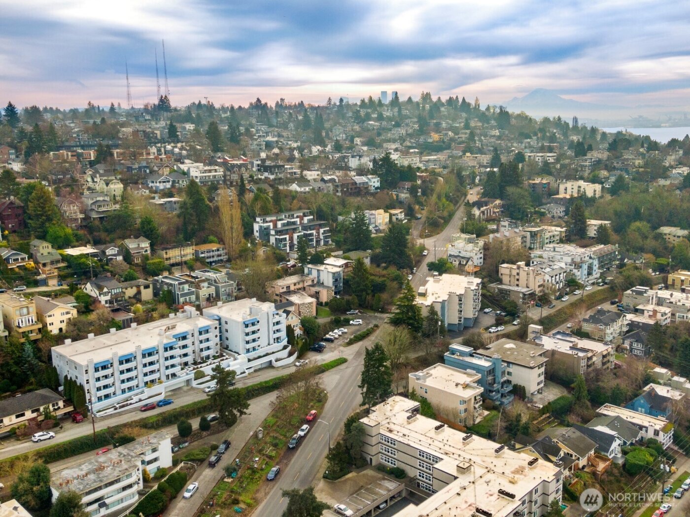 2244 13th Avenue W #407, Seattle, WA 98119