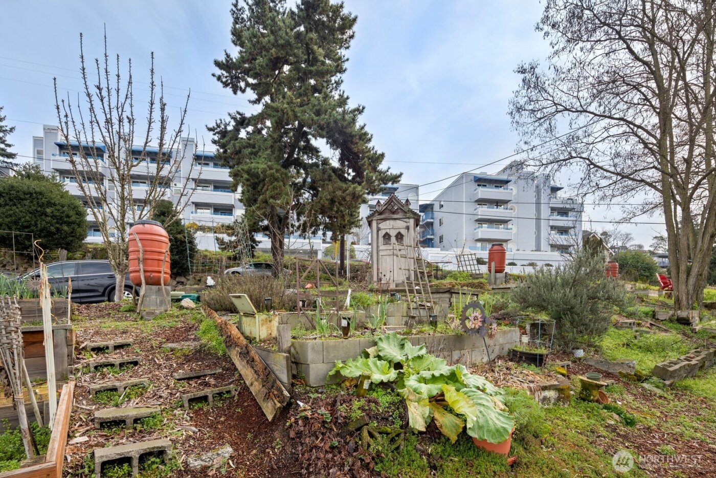 2244 13th Avenue W #407, Seattle, WA 98119