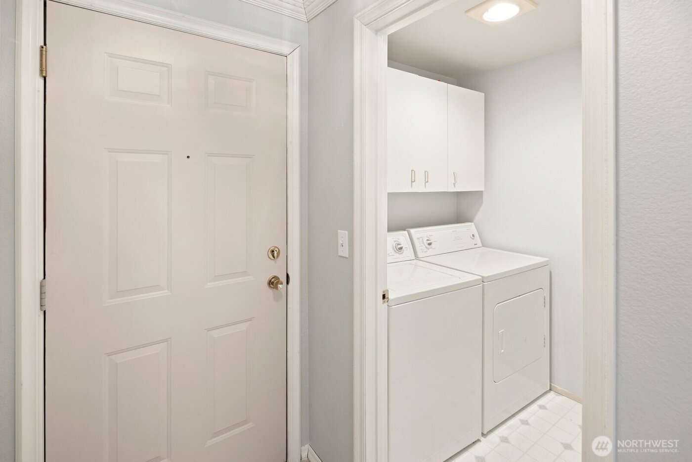 2244 13th Avenue W #407, Seattle, WA 98119