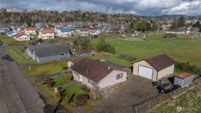 304 Oak Street , Aberdeen, WA 98520