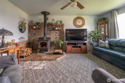 304 Oak Street , Aberdeen, WA 98520 - Photo 8