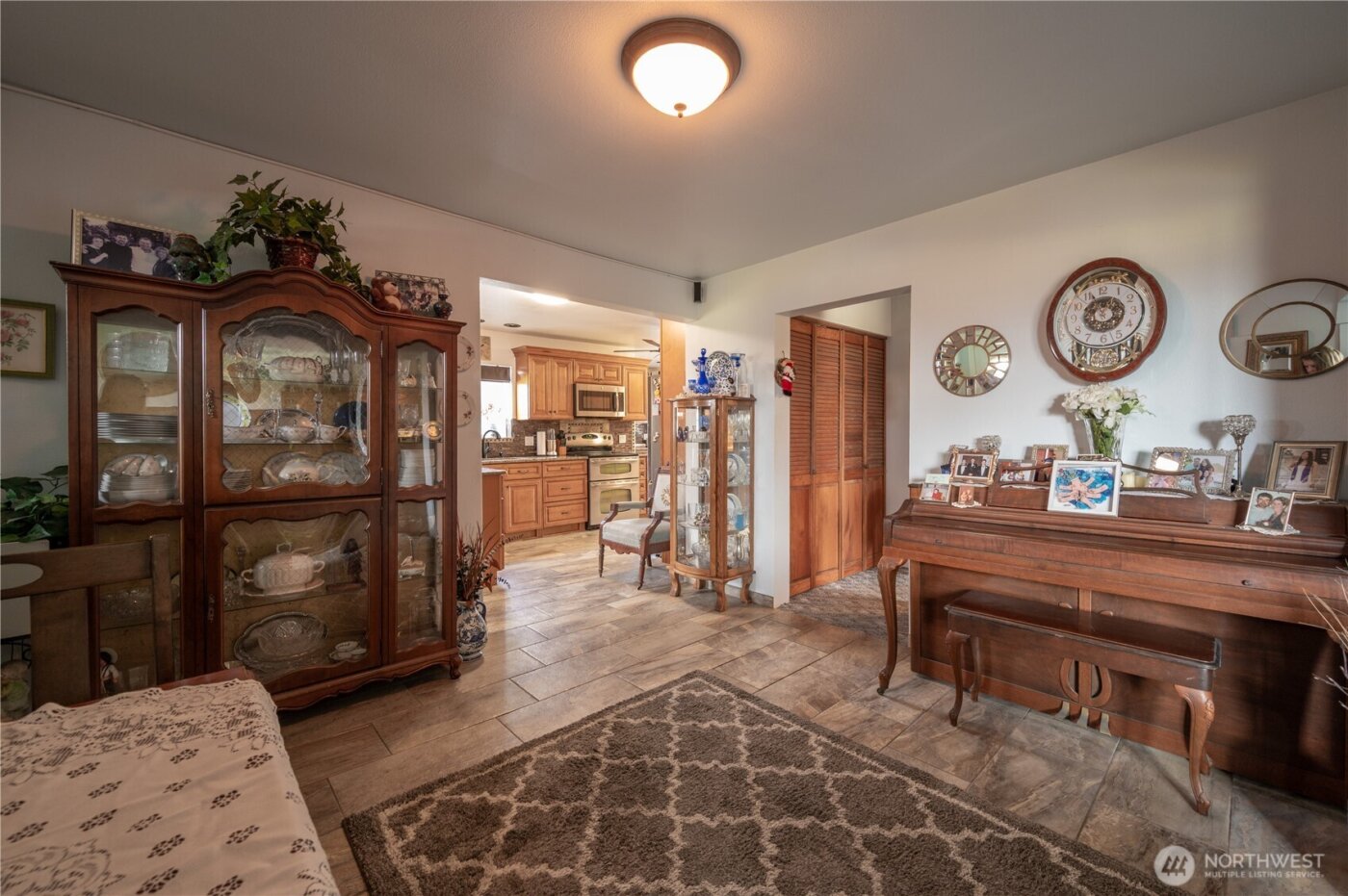 304 Oak Street , Aberdeen, WA 98520