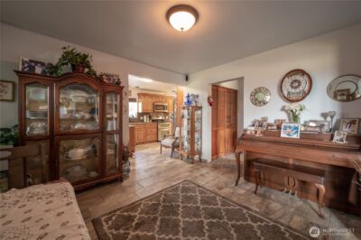 304 Oak Street , Aberdeen, WA 98520 - Photo 10