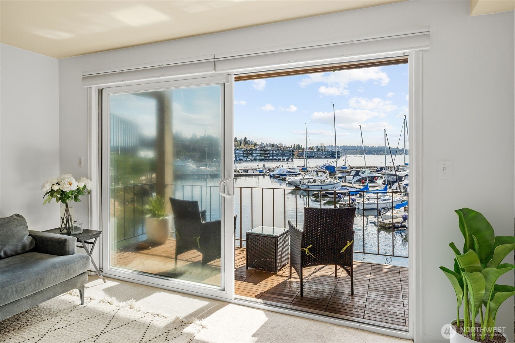 65 Kirkland Avenue #202, Kirkland, WA 98033