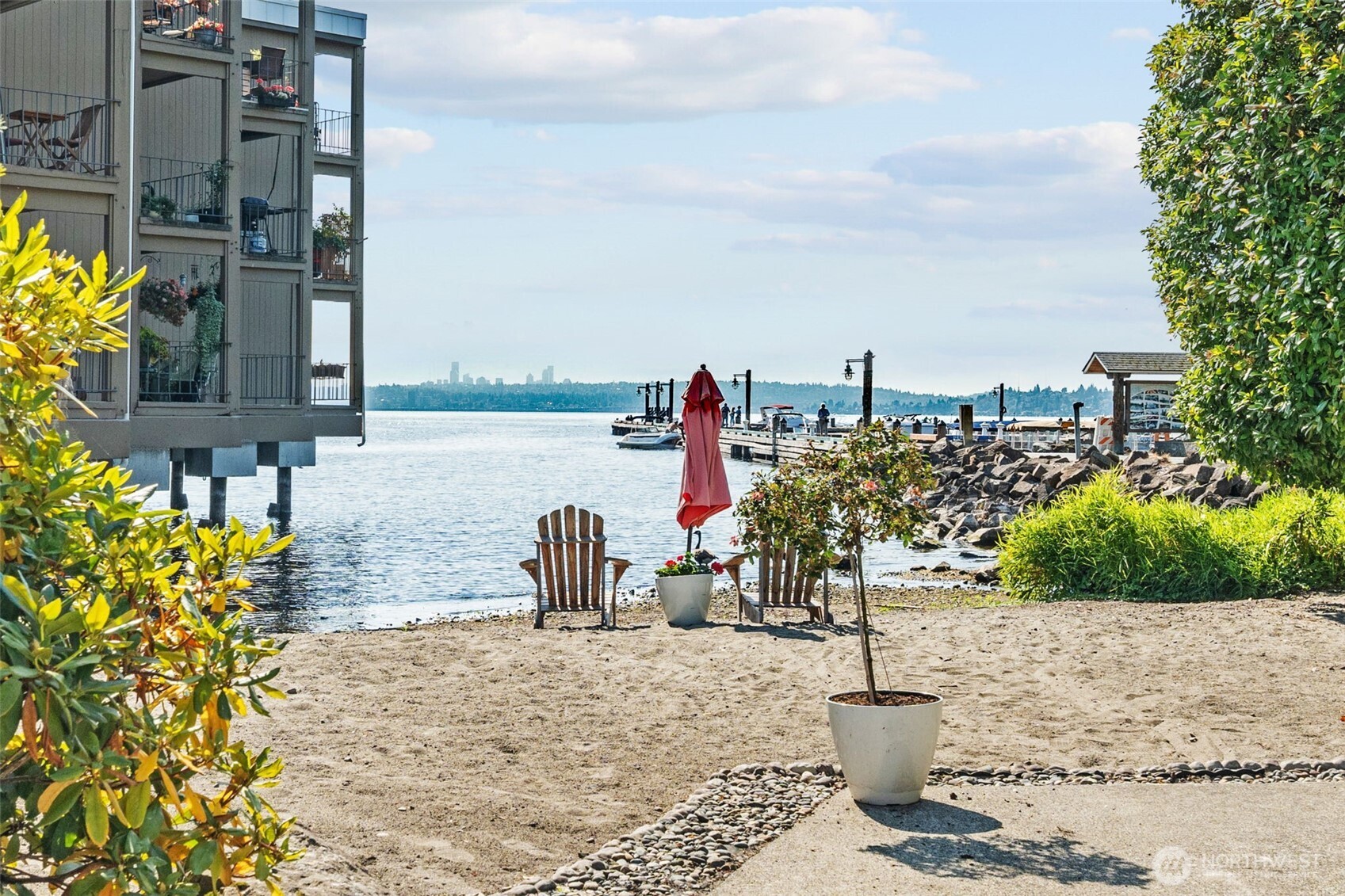 65 Kirkland Avenue #202, Kirkland, WA 98033