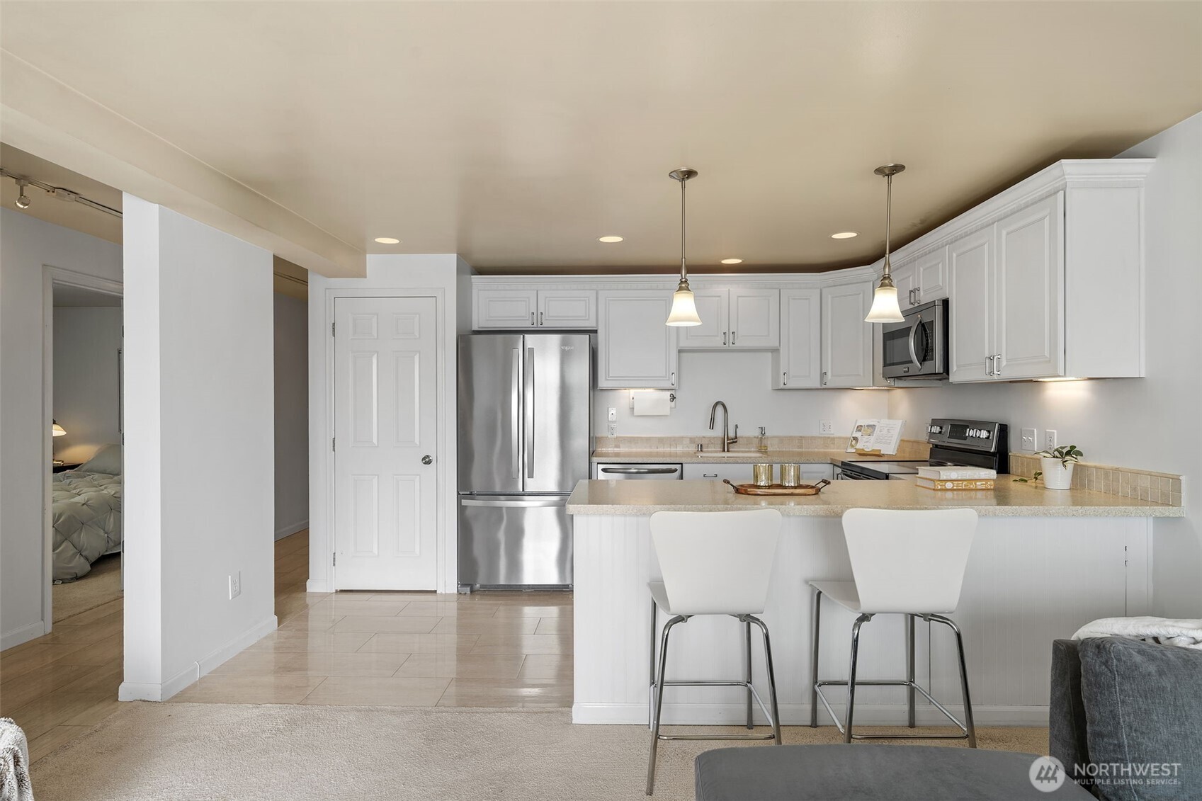 65 Kirkland Avenue #202, Kirkland, WA 98033