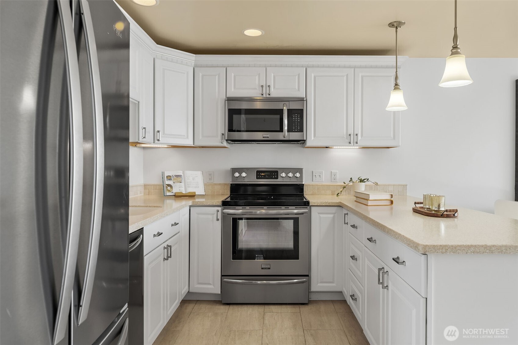 65 Kirkland Avenue #202, Kirkland, WA 98033