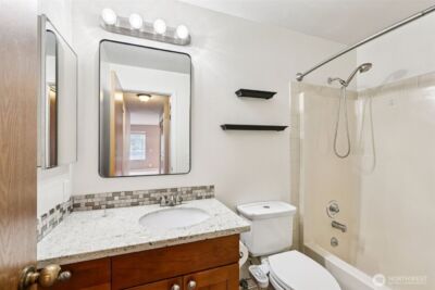 12300 33rd Avenue NE #402, Seattle, WA 98125 - Photo 12