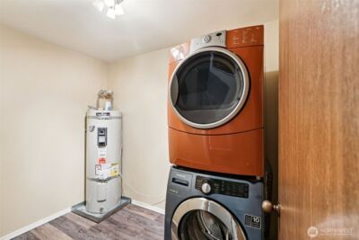 12300 33rd Avenue NE #402, Seattle, WA 98125 - Photo 21