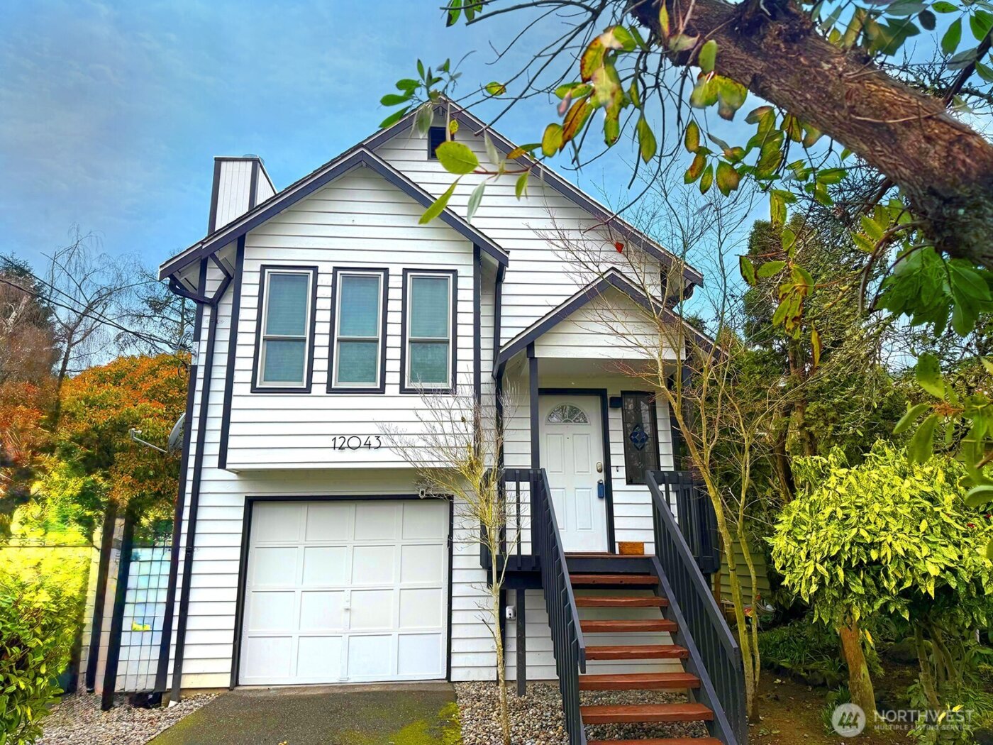 12043 Bartlett Avenue NE, Seattle, WA 98125