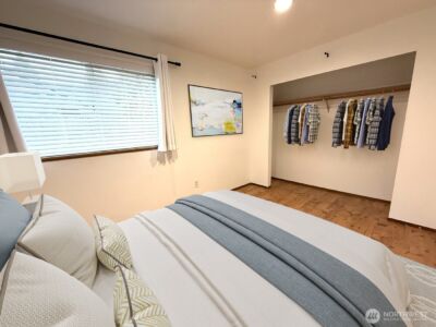 12043 Bartlett Avenue NE, Seattle, WA 98125 - Photo 12