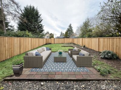 12043 Bartlett Avenue NE, Seattle, WA 98125 - Photo 25
