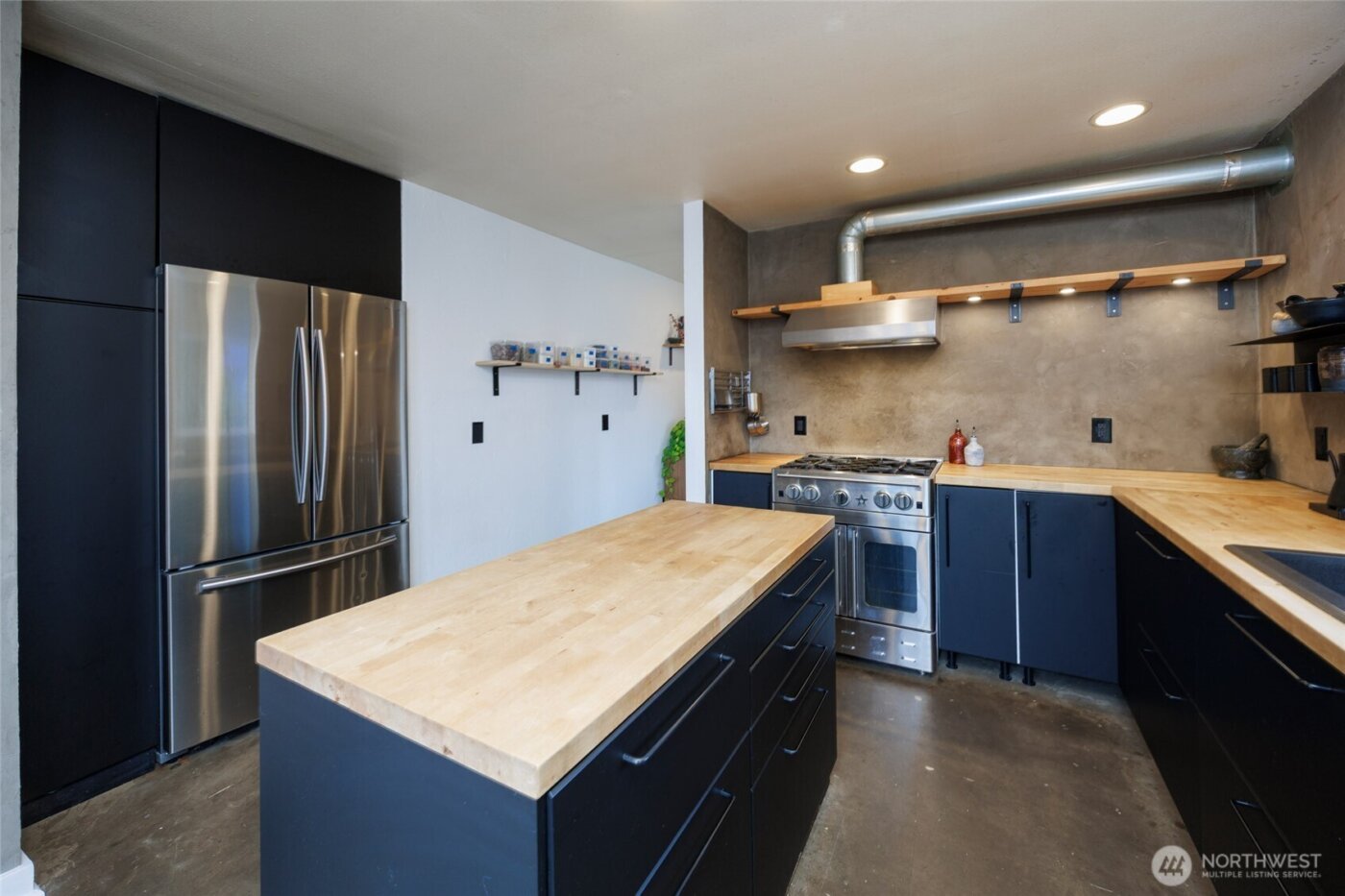 2327 W Mukilteo Boulevard , Everett, WA 98203