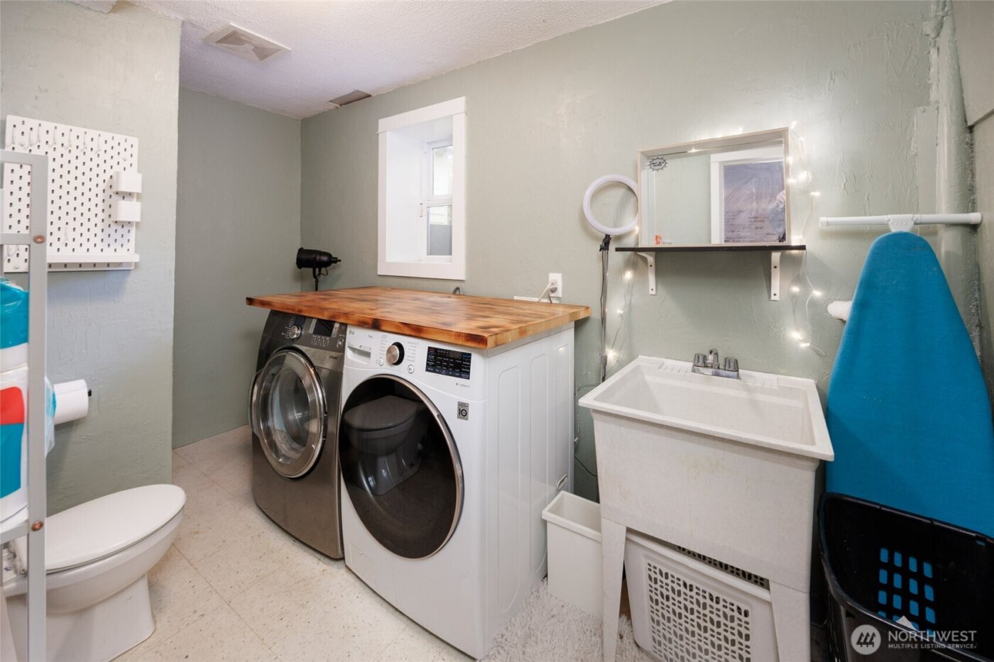 2327 W Mukilteo Boulevard , Everett, WA 98203