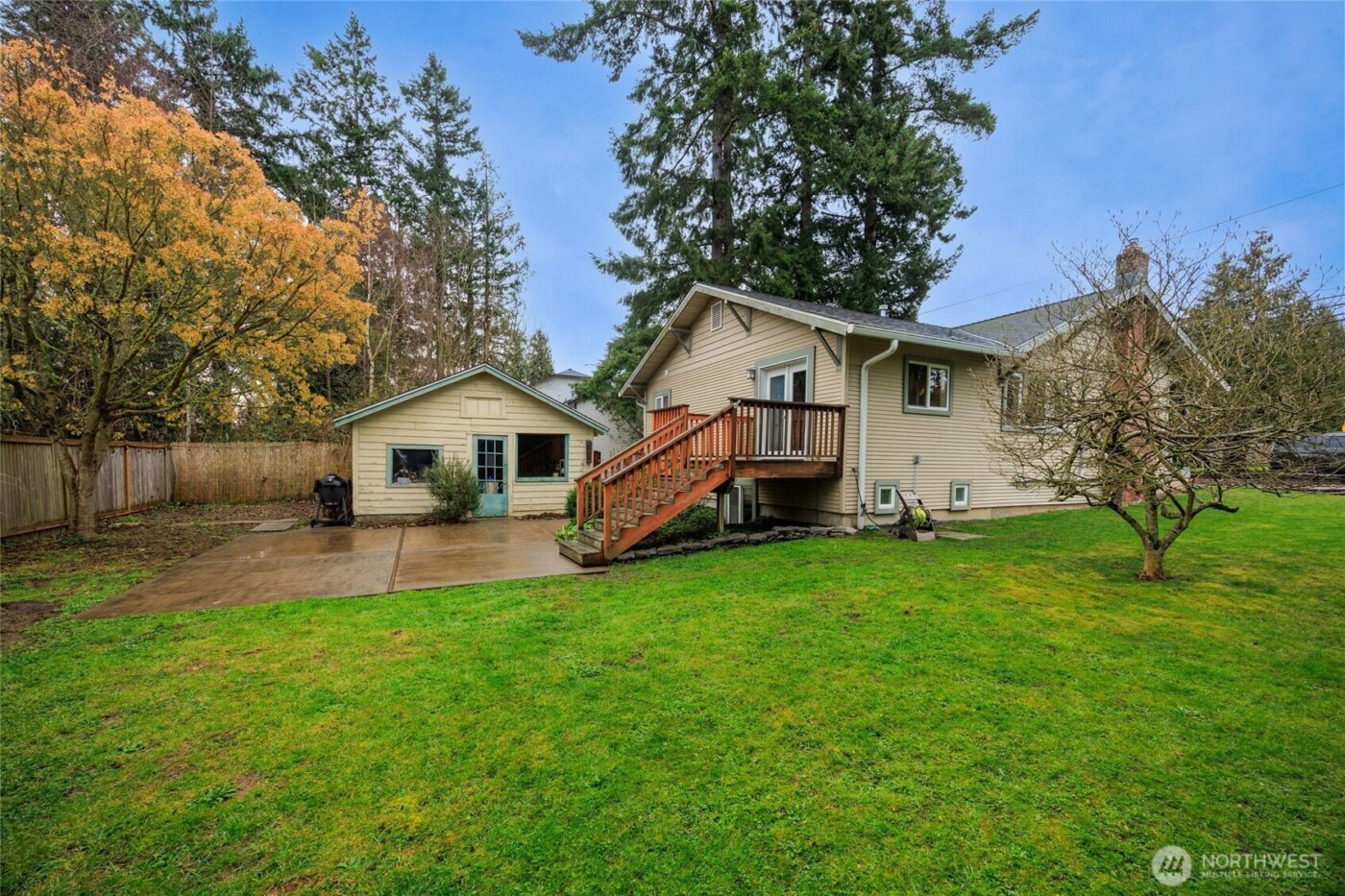 2327 W Mukilteo Boulevard , Everett, WA 98203