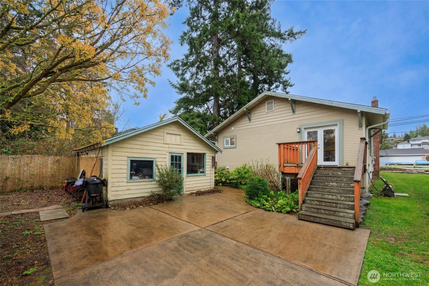2327 W Mukilteo Boulevard , Everett, WA 98203