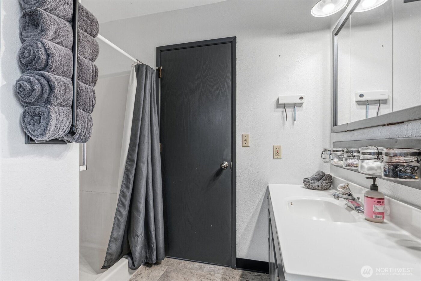 441 4th Avenue SW, Castle Rock, WA 98611