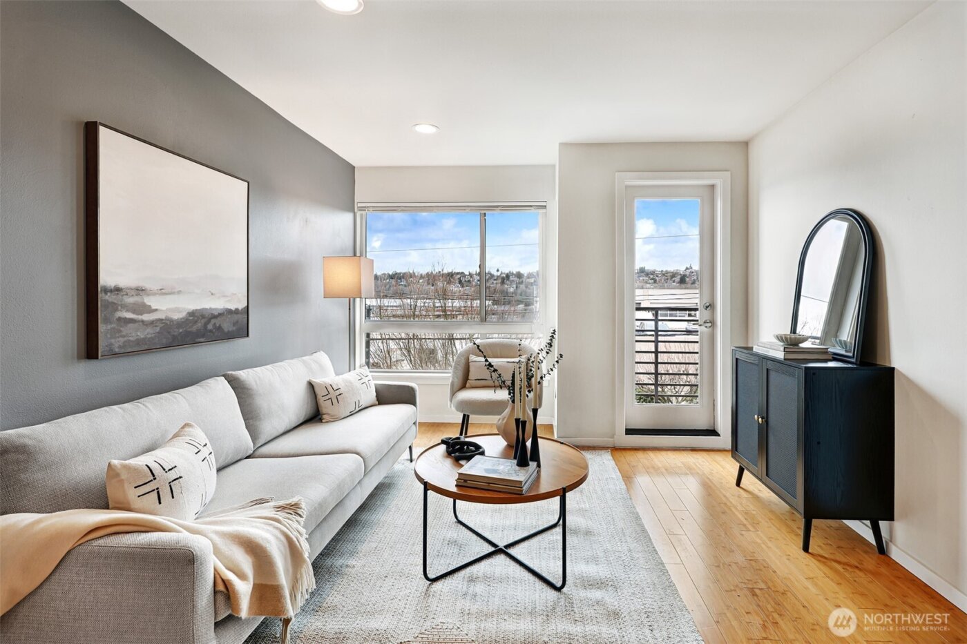 2046 14th Avenue W #B, Seattle, WA 98119