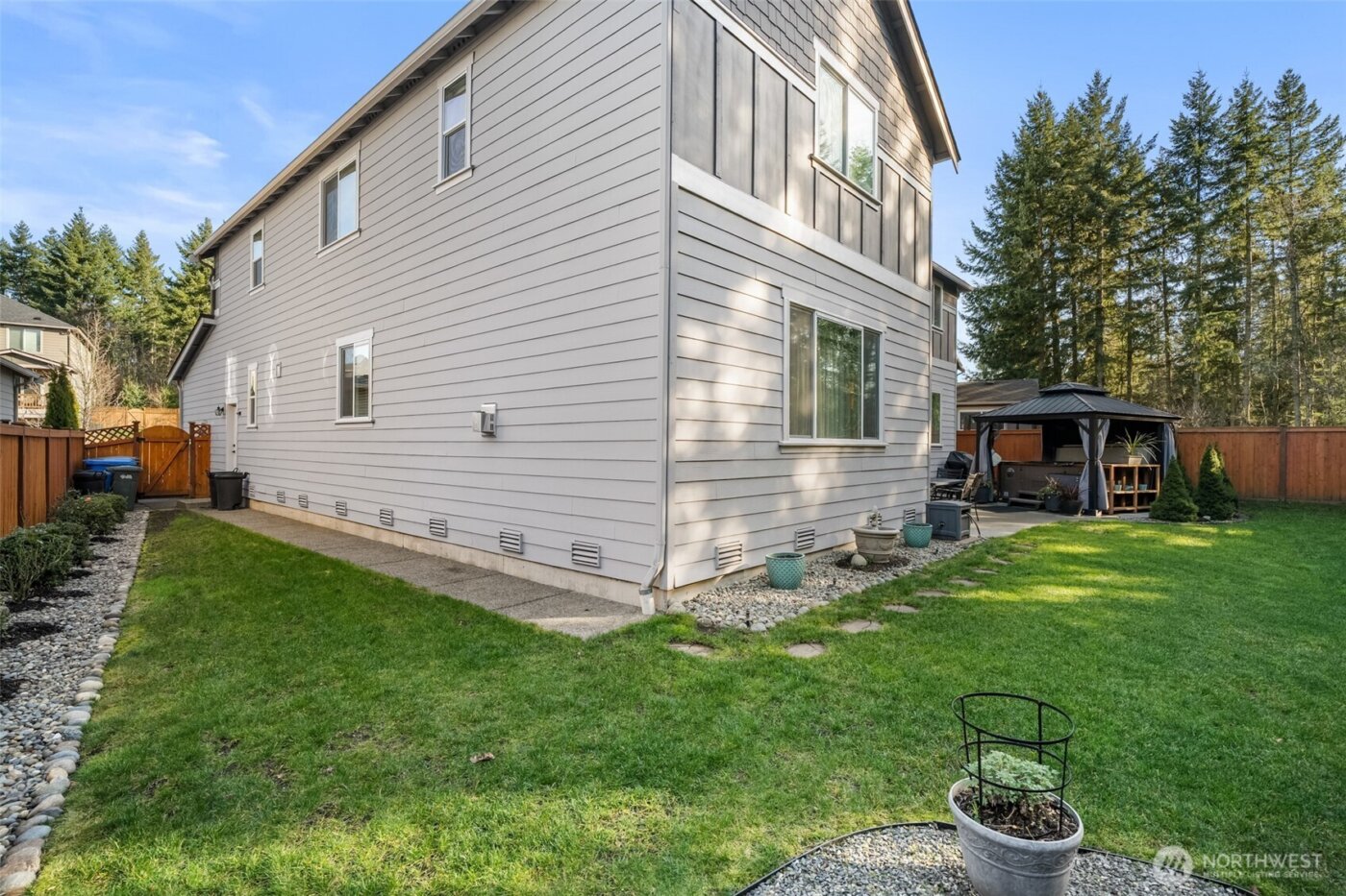 14110 Overlook Drive E, Bonney Lake, WA 98391