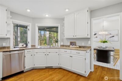 14402 SE 79th Drive , Newcastle, WA 98059 - Photo 12