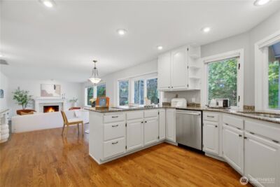 14402 SE 79th Drive , Newcastle, WA 98059 - Photo 13