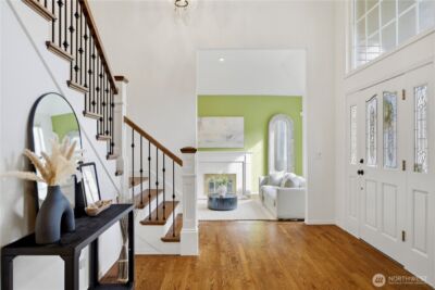 14402 SE 79th Drive , Newcastle, WA 98059 - Photo 4