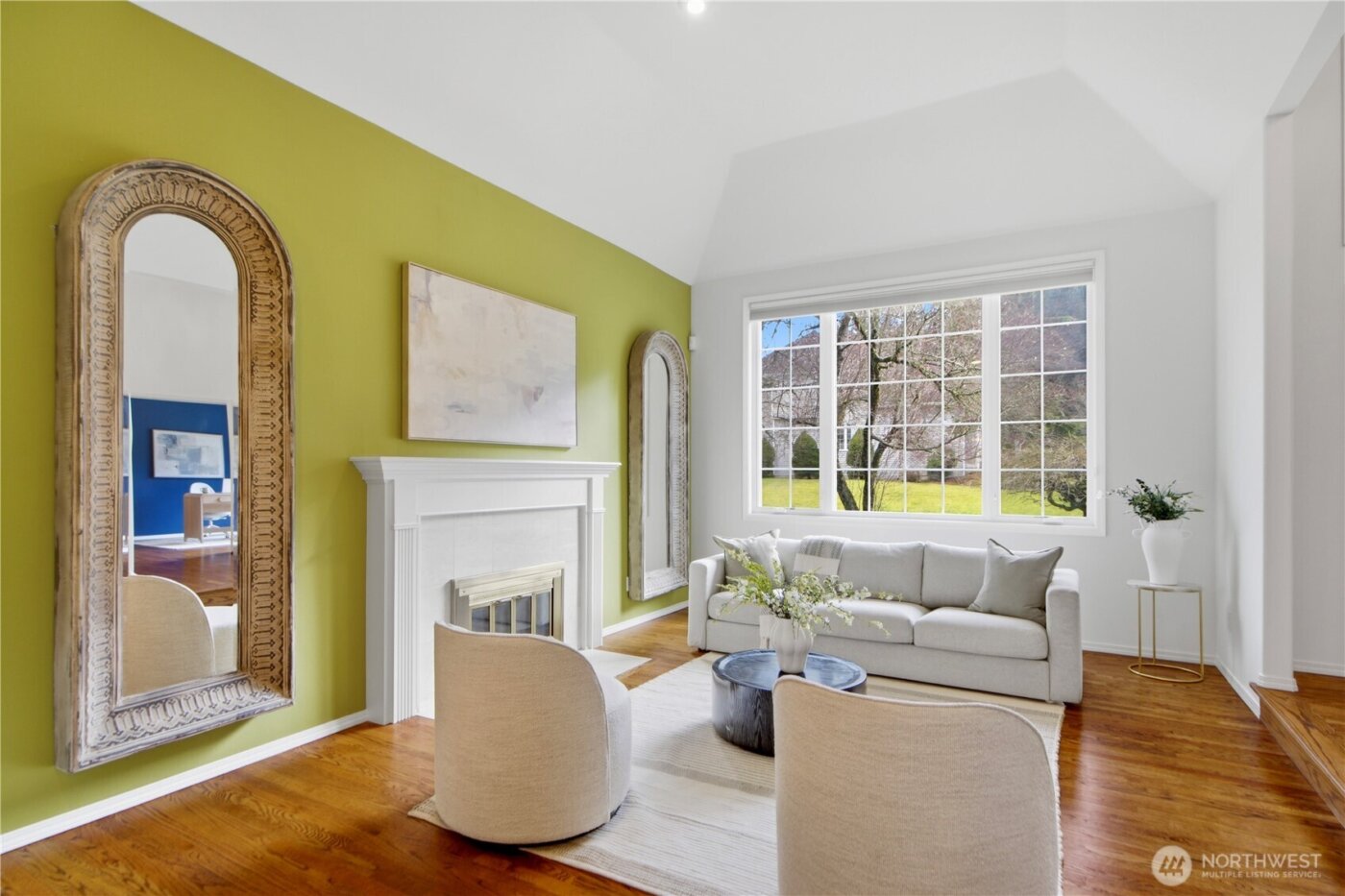 14402 SE 79th Drive , Newcastle, WA 98059