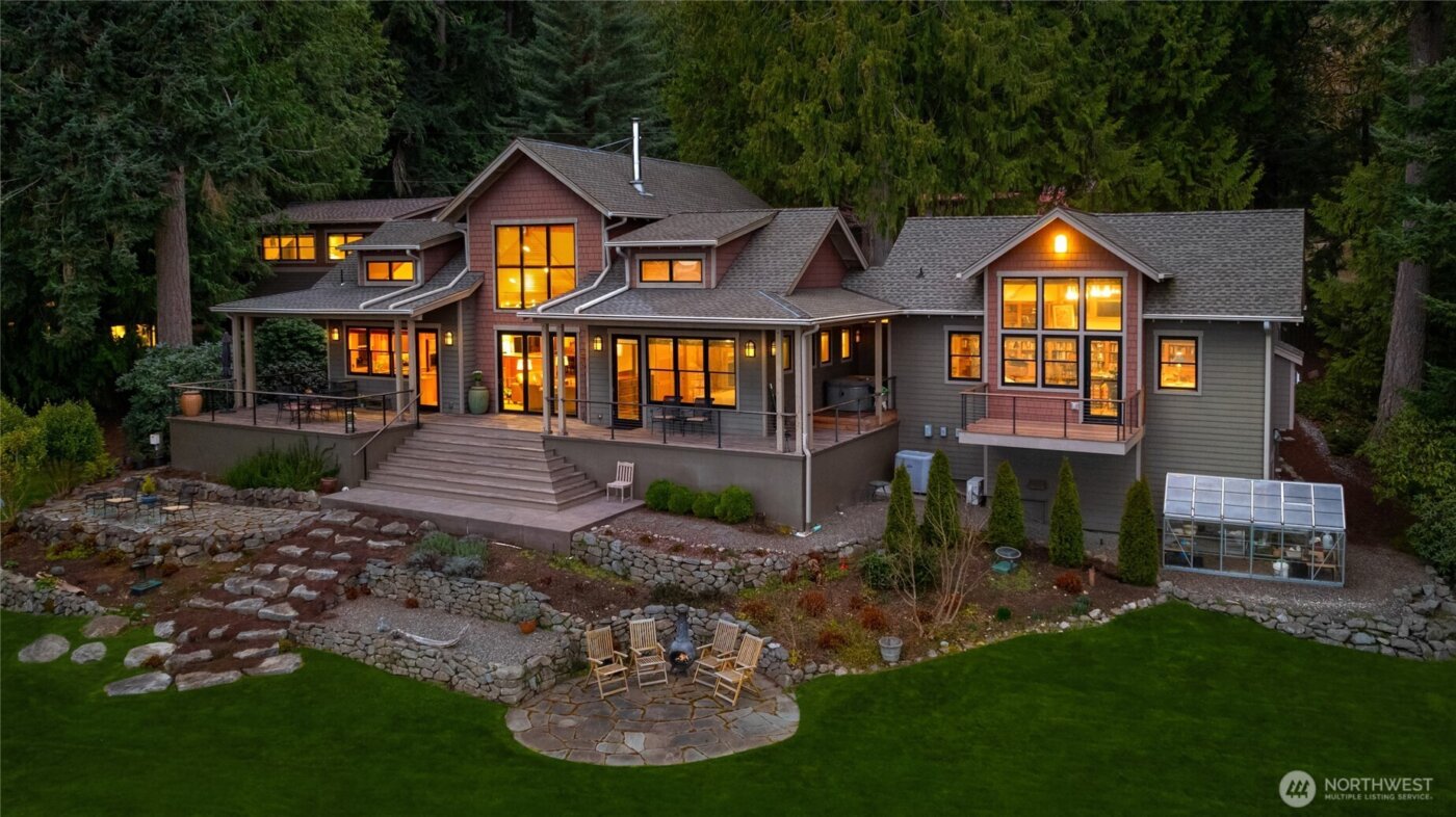 15550 Sandy Hook Rd NE, Poulsbo, WA 98370