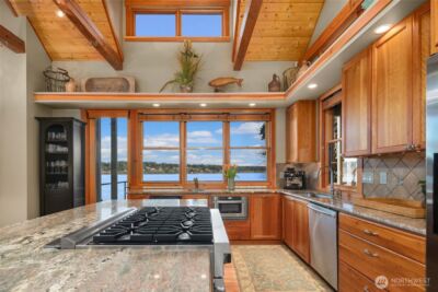 15550 Sandy Hook Rd NE, Poulsbo, WA 98370 - Photo 10