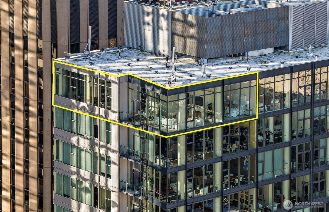 909 5th Avenue #Ph3, Seattle, WA 98164