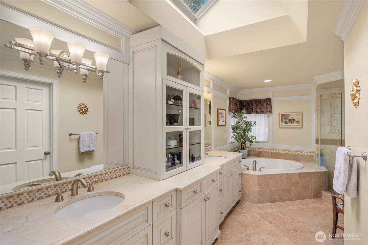 19625 NE 125th Court , Woodinville, WA 98077