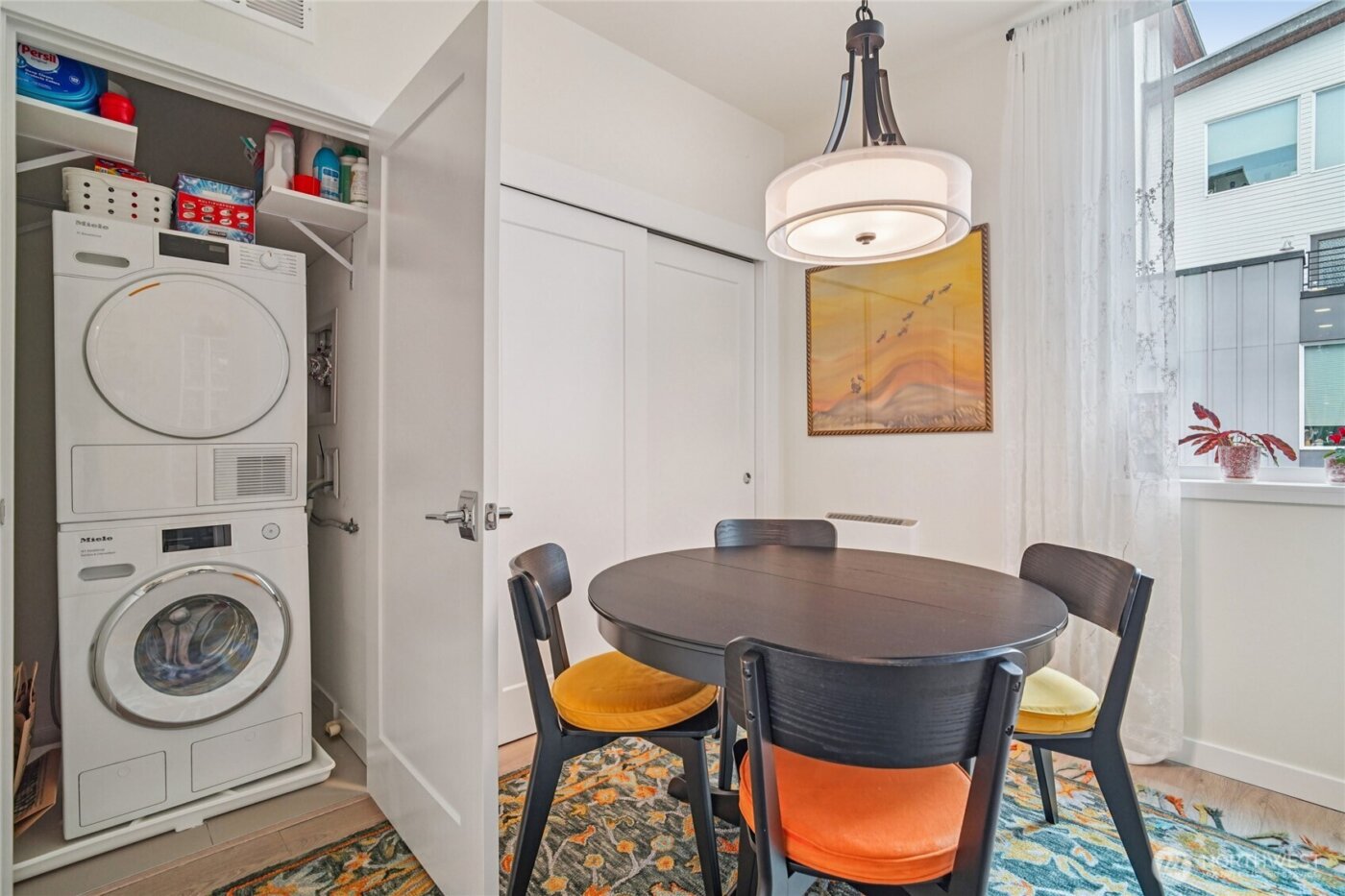 3070 SW Avalon Way #E, Seattle, WA 98126