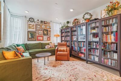 3070 SW Avalon Way #E, Seattle, WA 98126 - Photo 3