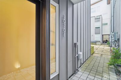 3070 SW Avalon Way #E, Seattle, WA 98126 - Photo 10