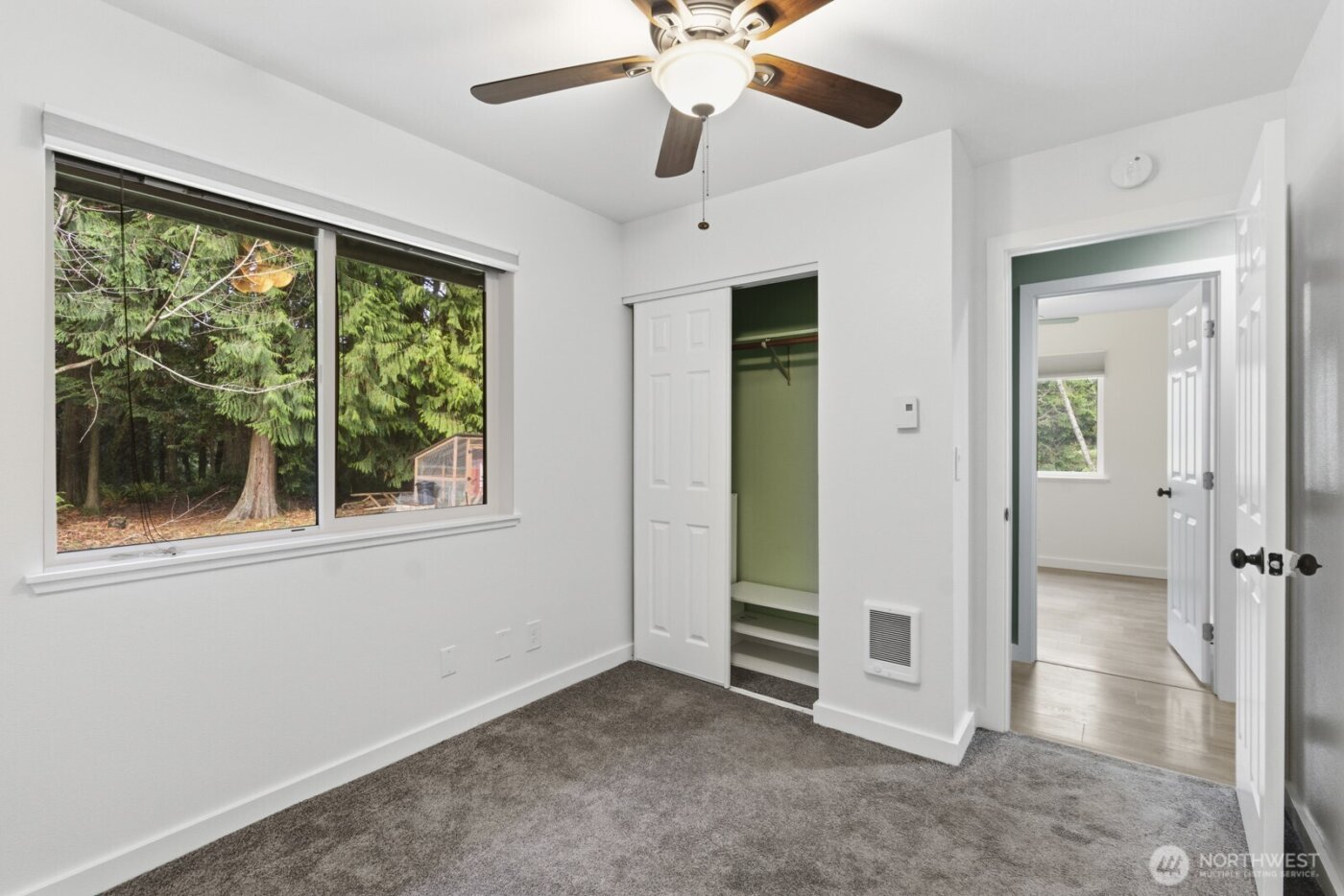 29191 Scenic Drive NE, Poulsbo, WA 98370