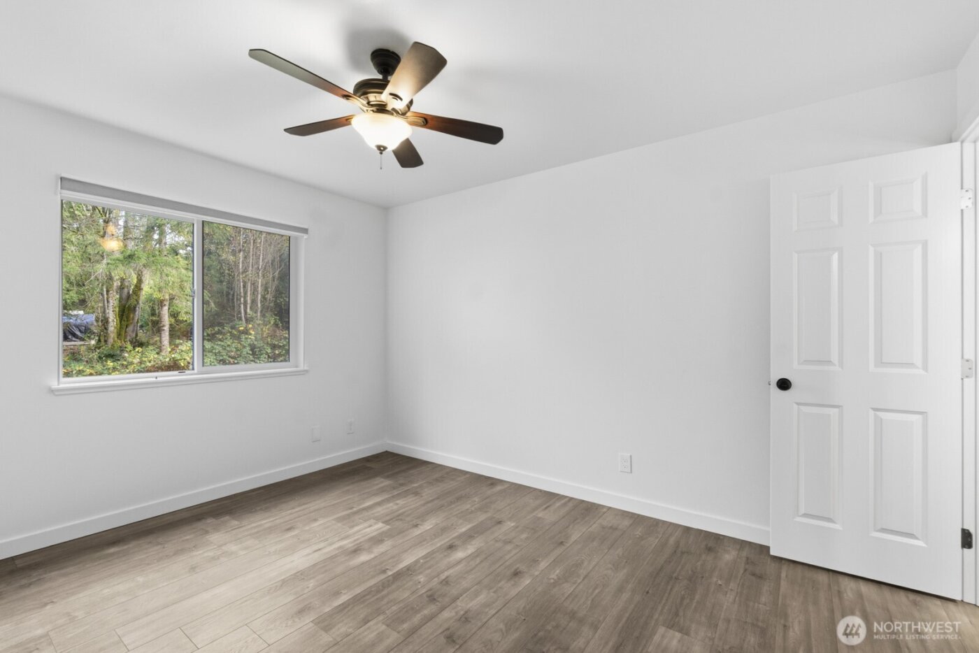 29191 Scenic Drive NE, Poulsbo, WA 98370