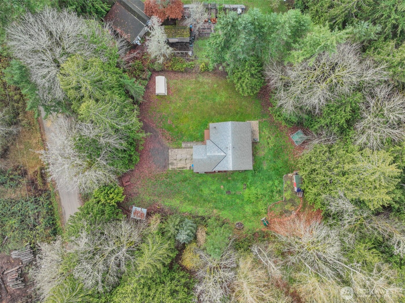29191 Scenic Drive NE, Poulsbo, WA 98370