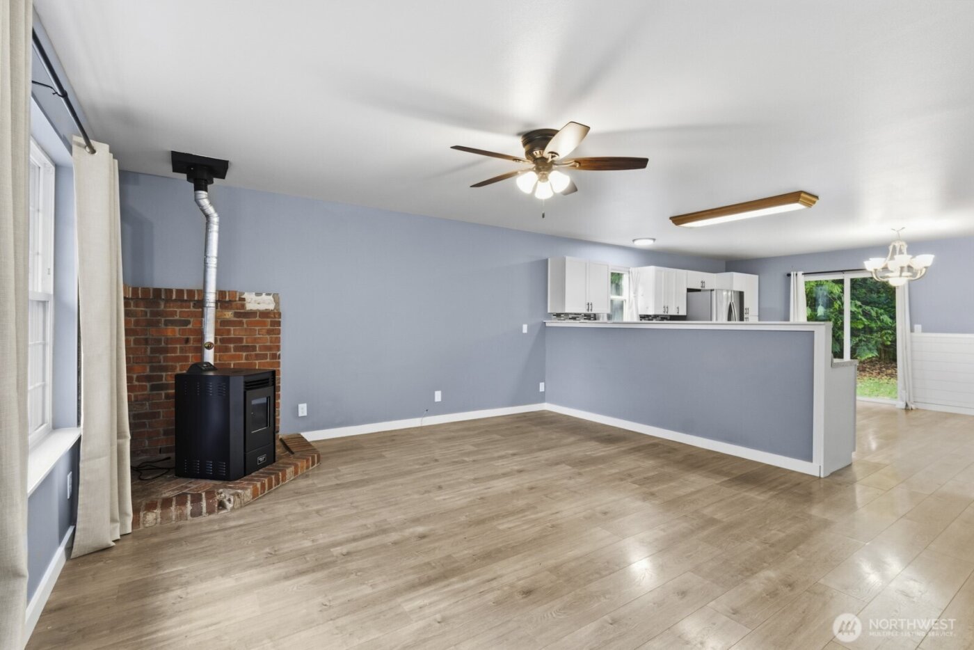 29191 Scenic Drive NE, Poulsbo, WA 98370