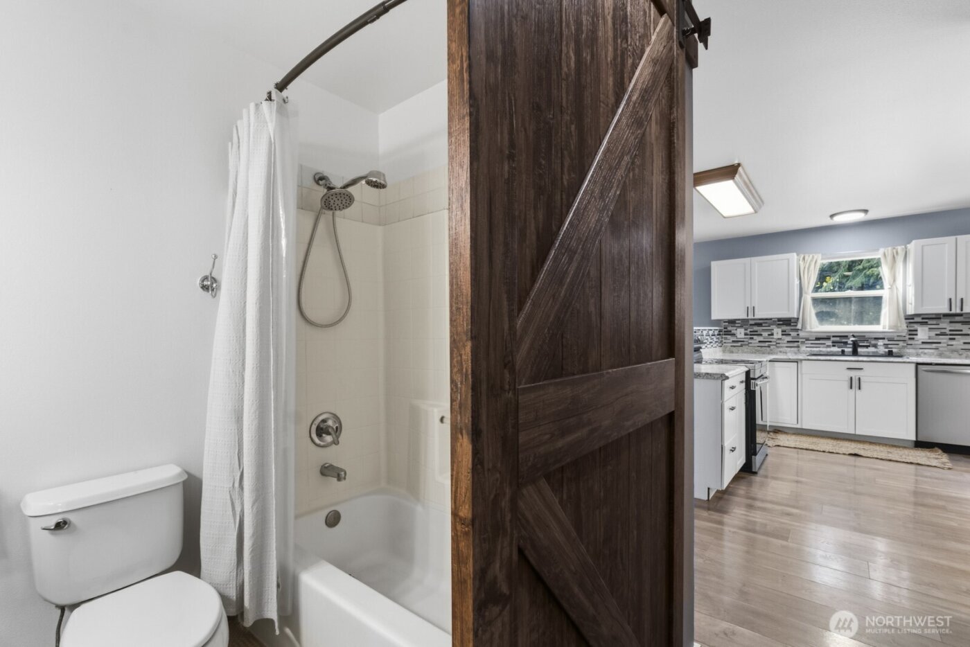 29191 Scenic Drive NE, Poulsbo, WA 98370