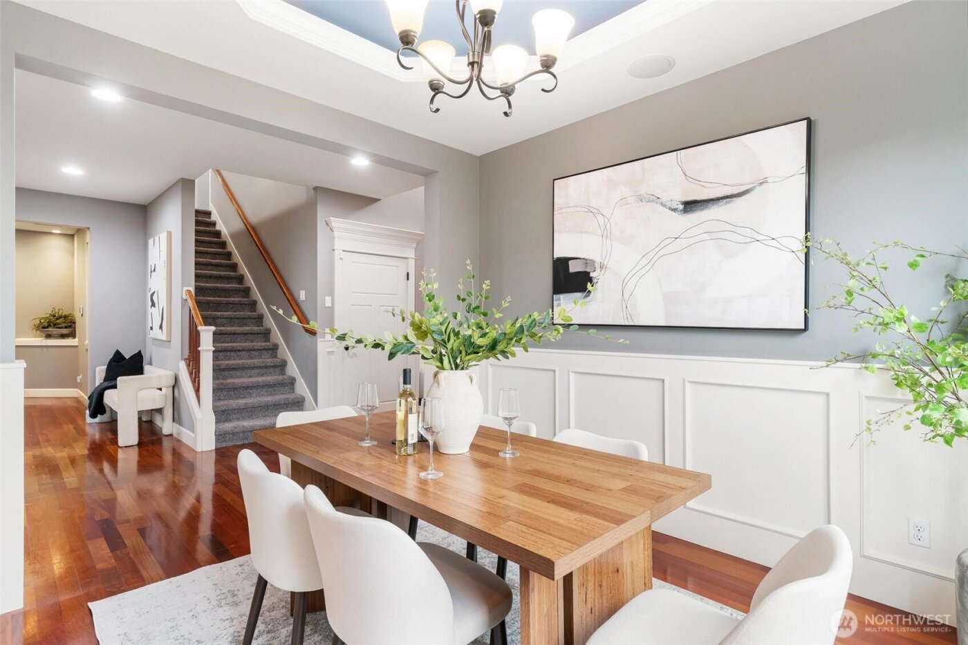 6743 SE 2nd Street , Renton, WA 98059-7077