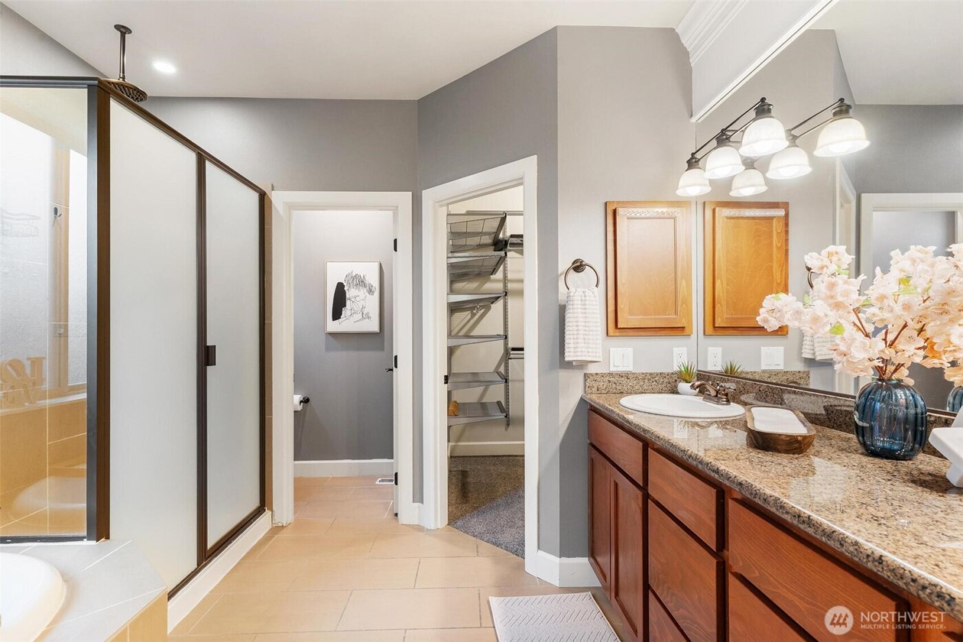 6743 SE 2nd Street , Renton, WA 98059-7077