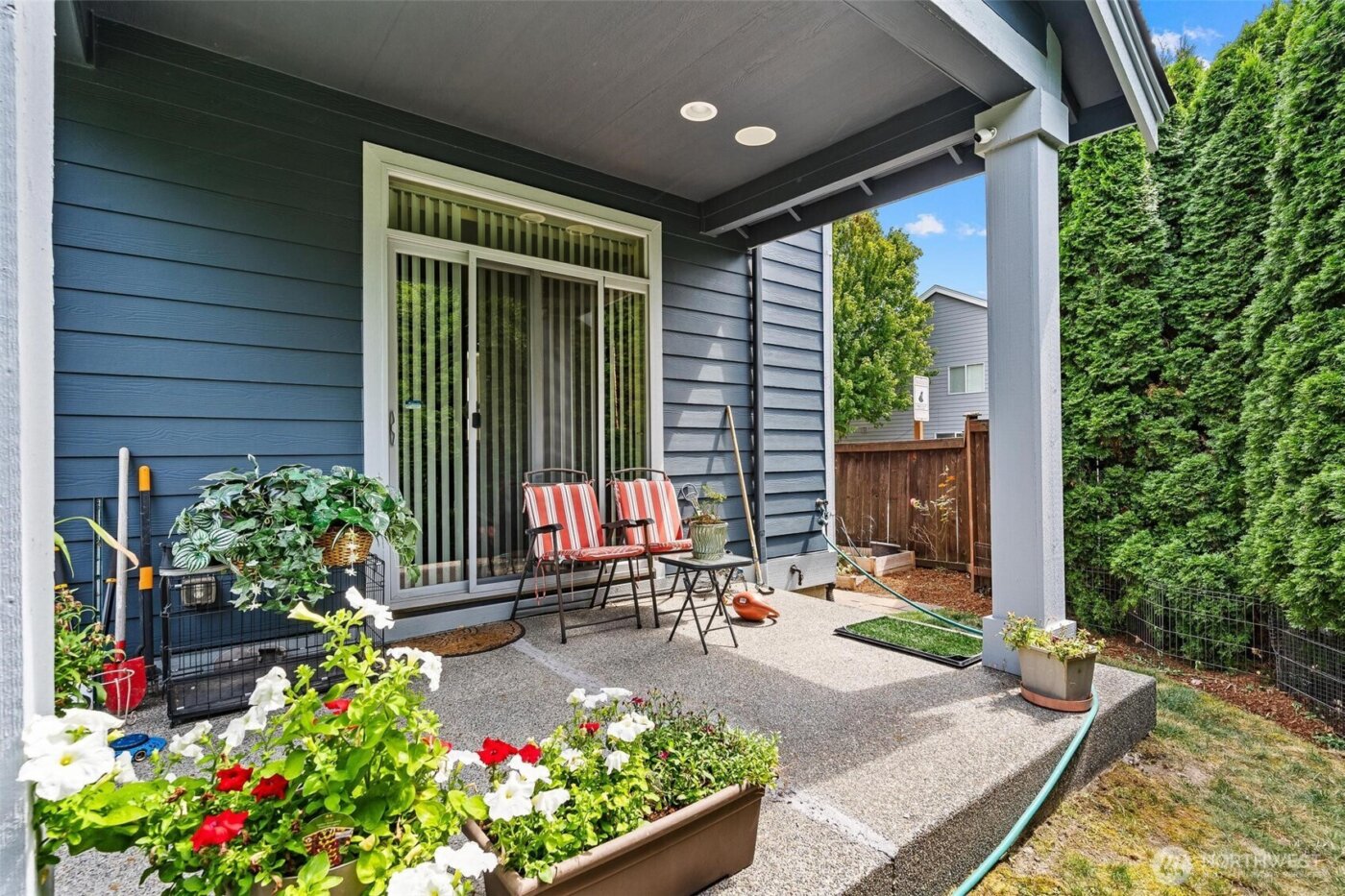 6743 SE 2nd Street , Renton, WA 98059-7077