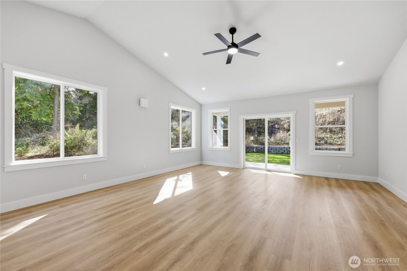 4511 Trail Crest Drive , Port Townsend, WA 98368