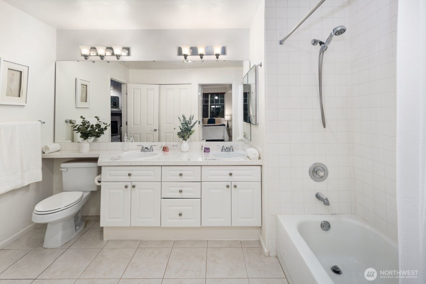 2244 SE 132nd Avenue #B116, Bellevue, WA 98005