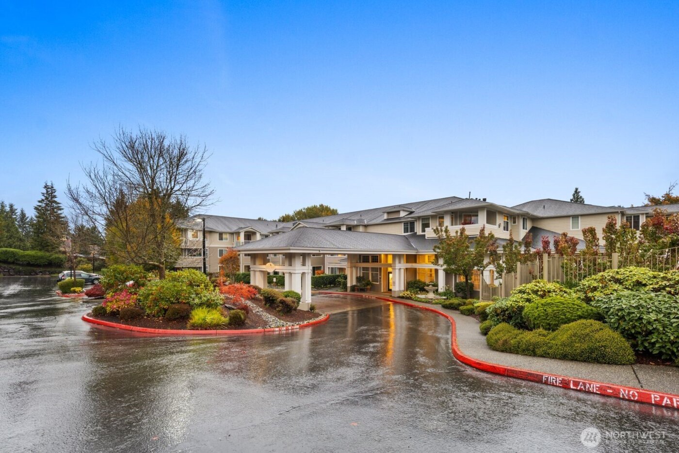 2244 SE 132nd Avenue #B116, Bellevue, WA 98005